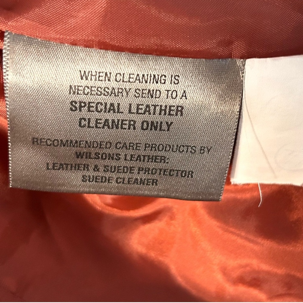 🔥 Stunning Wilsons Leather 100% Suede Coat in Burnt Orange 🔥 - Picture 8 of 9